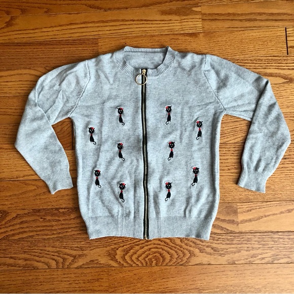 Muzok Sweaters - Mozuk Rare Embroidered Cat Motifs Retro Casual Knit Gray Cardigan Women’s Size S